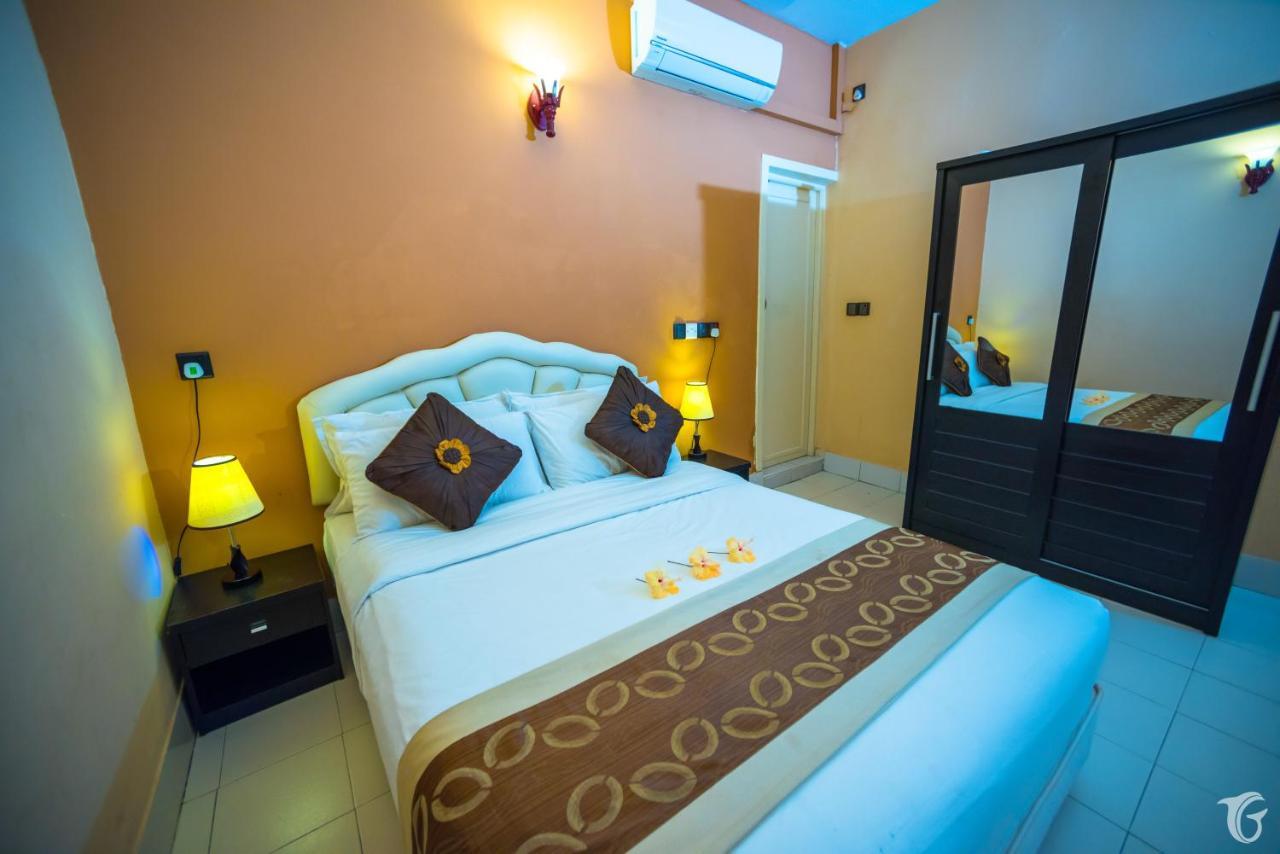 Gunbaru Inn Ukulhas Island Екстер'єр фото